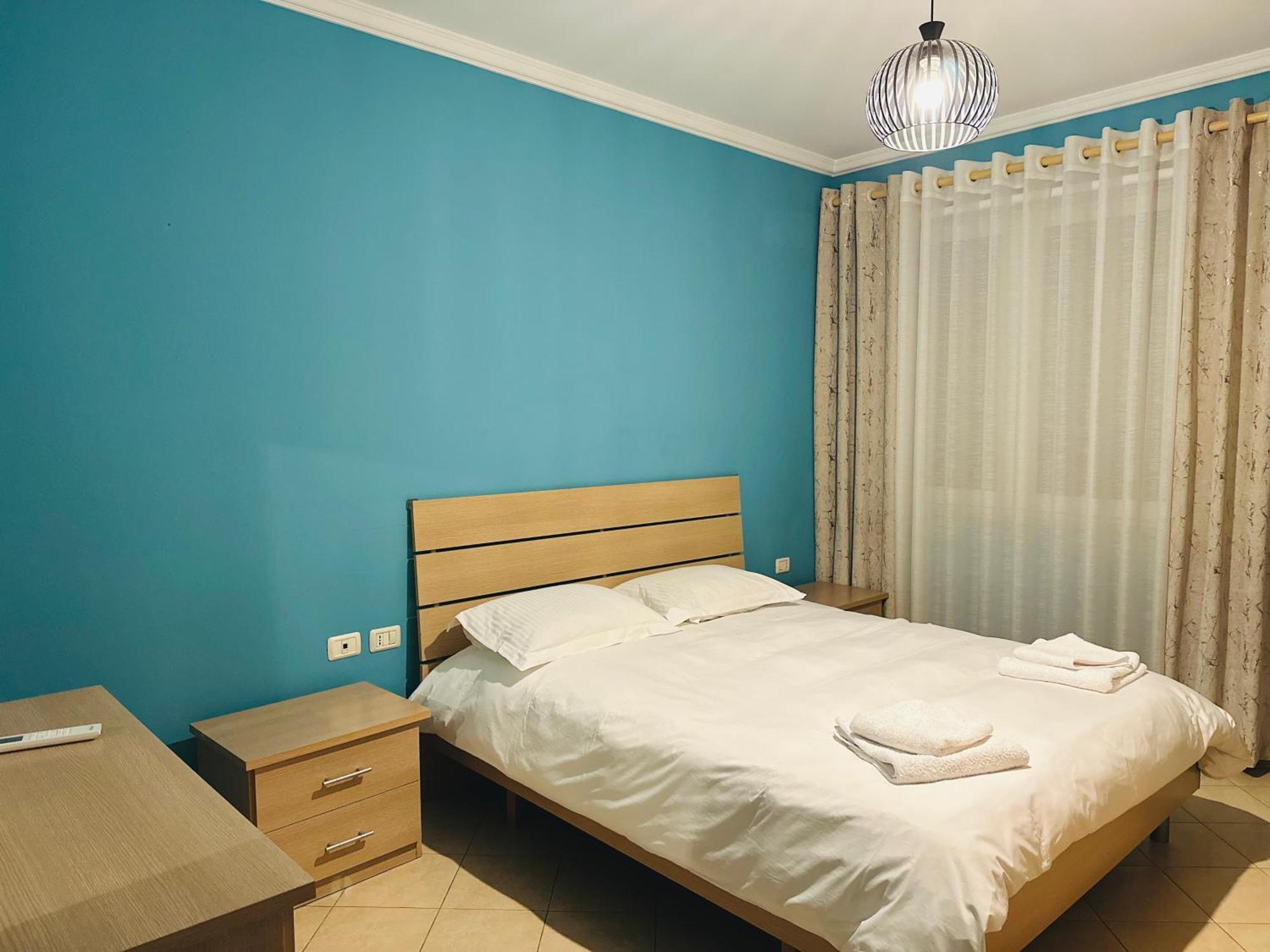 Quiet & Spacious City Center Apartment - 4 Min Walk Tirana Exterior photo